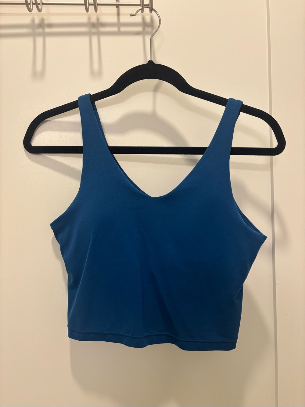 MOVING SALE: Athleta Transcend V-Neck